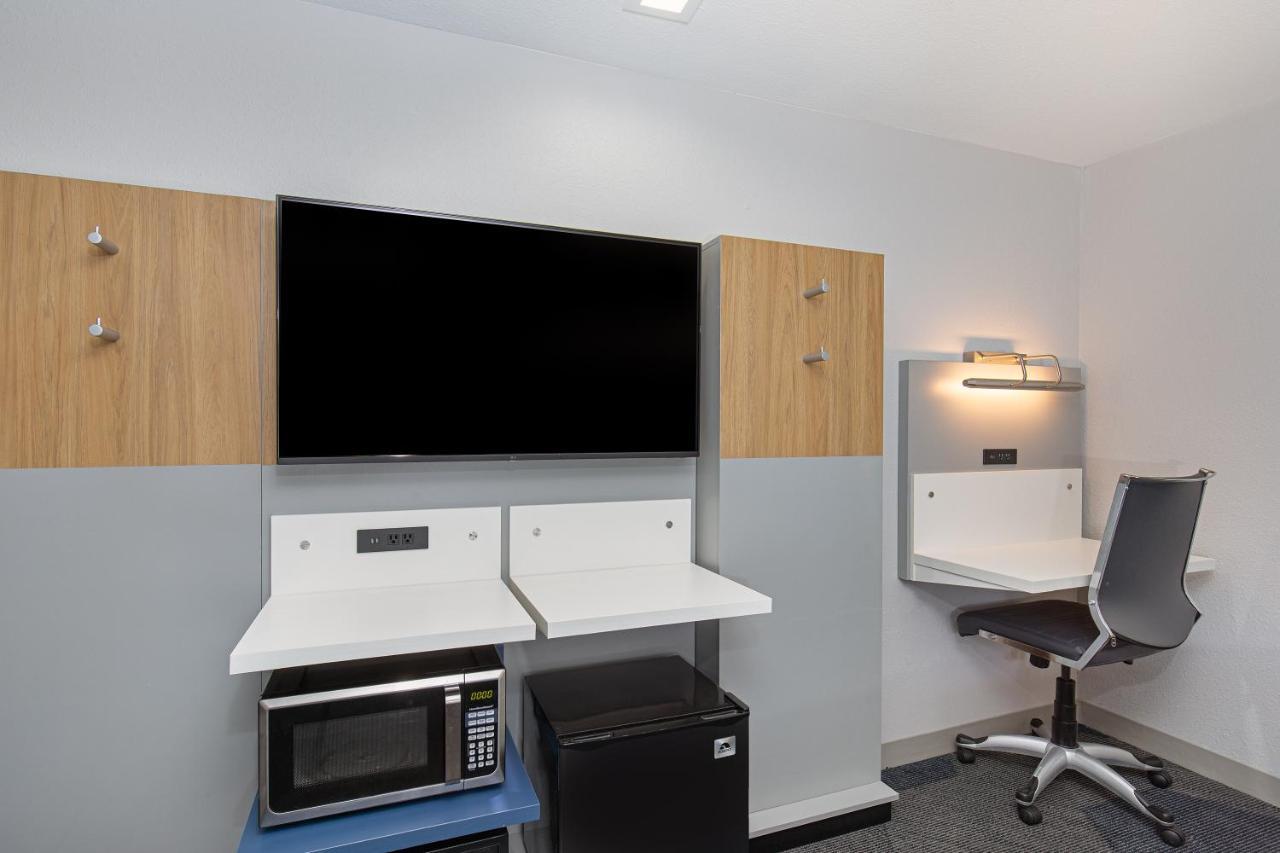 Microtel Inn & Suites By Wyndham Manchester - Newly Renovated Luaran gambar