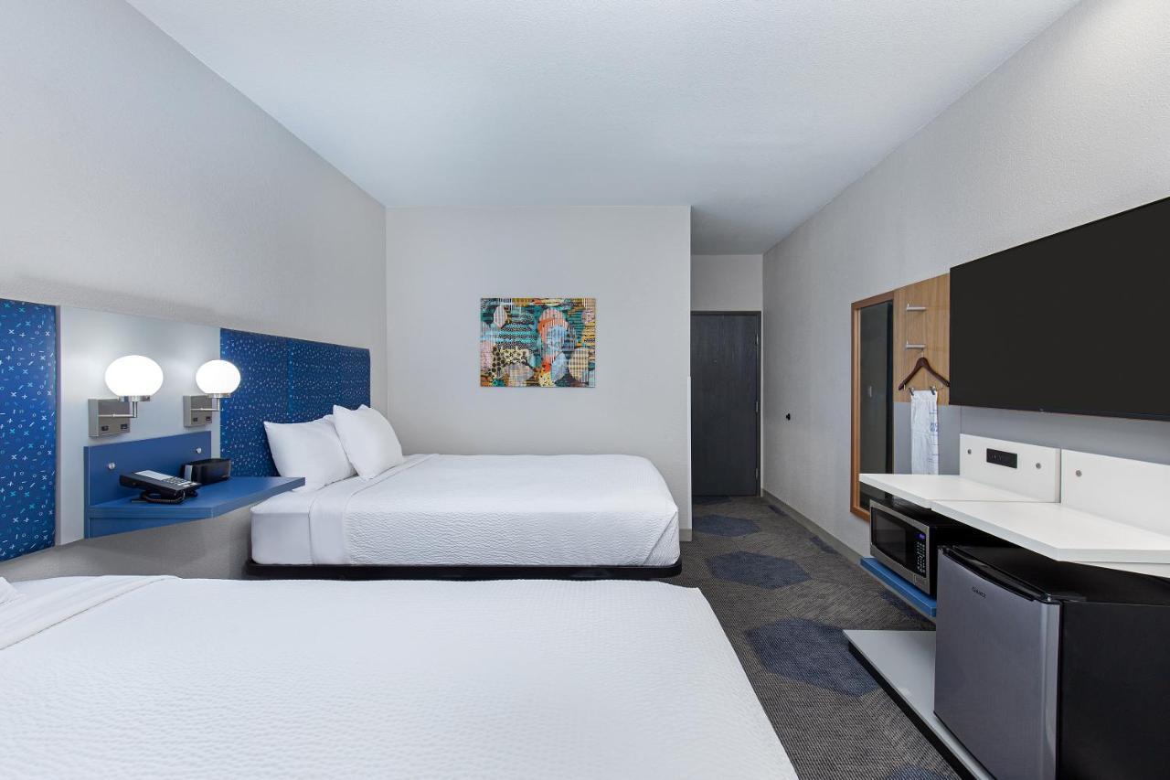 Microtel Inn & Suites By Wyndham Manchester - Newly Renovated Luaran gambar